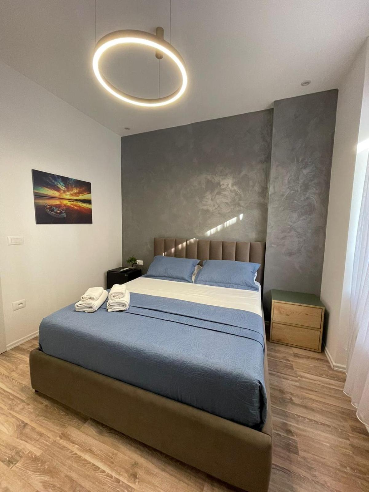 Peaky Hotel Дуррес Екстер'єр фото