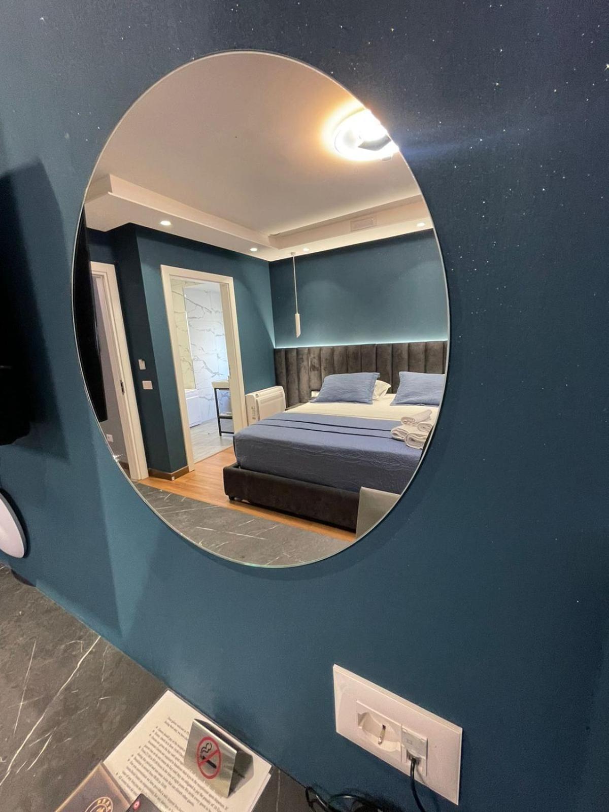 Peaky Hotel Дуррес Екстер'єр фото