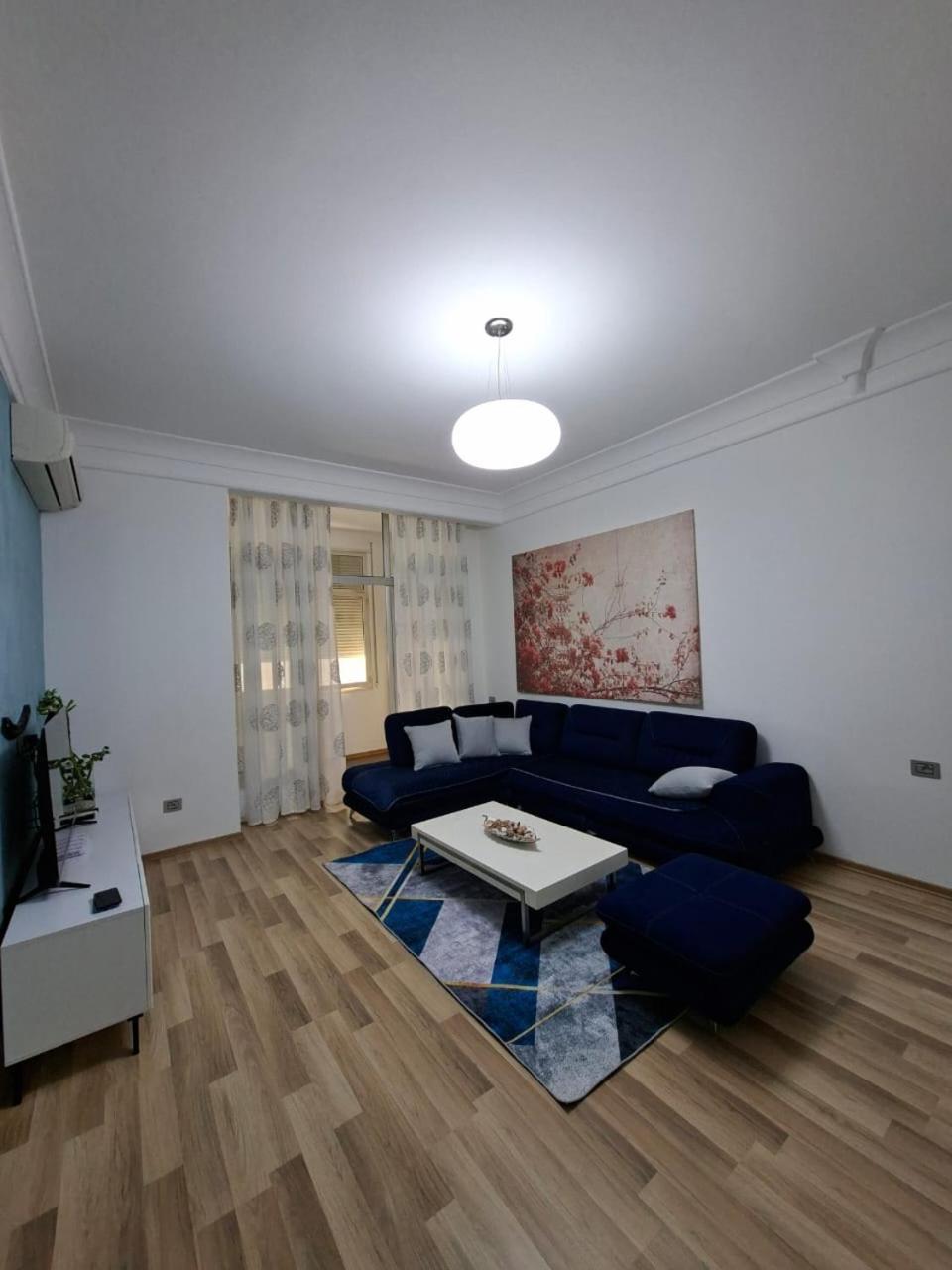 Peaky Hotel Дуррес Екстер'єр фото