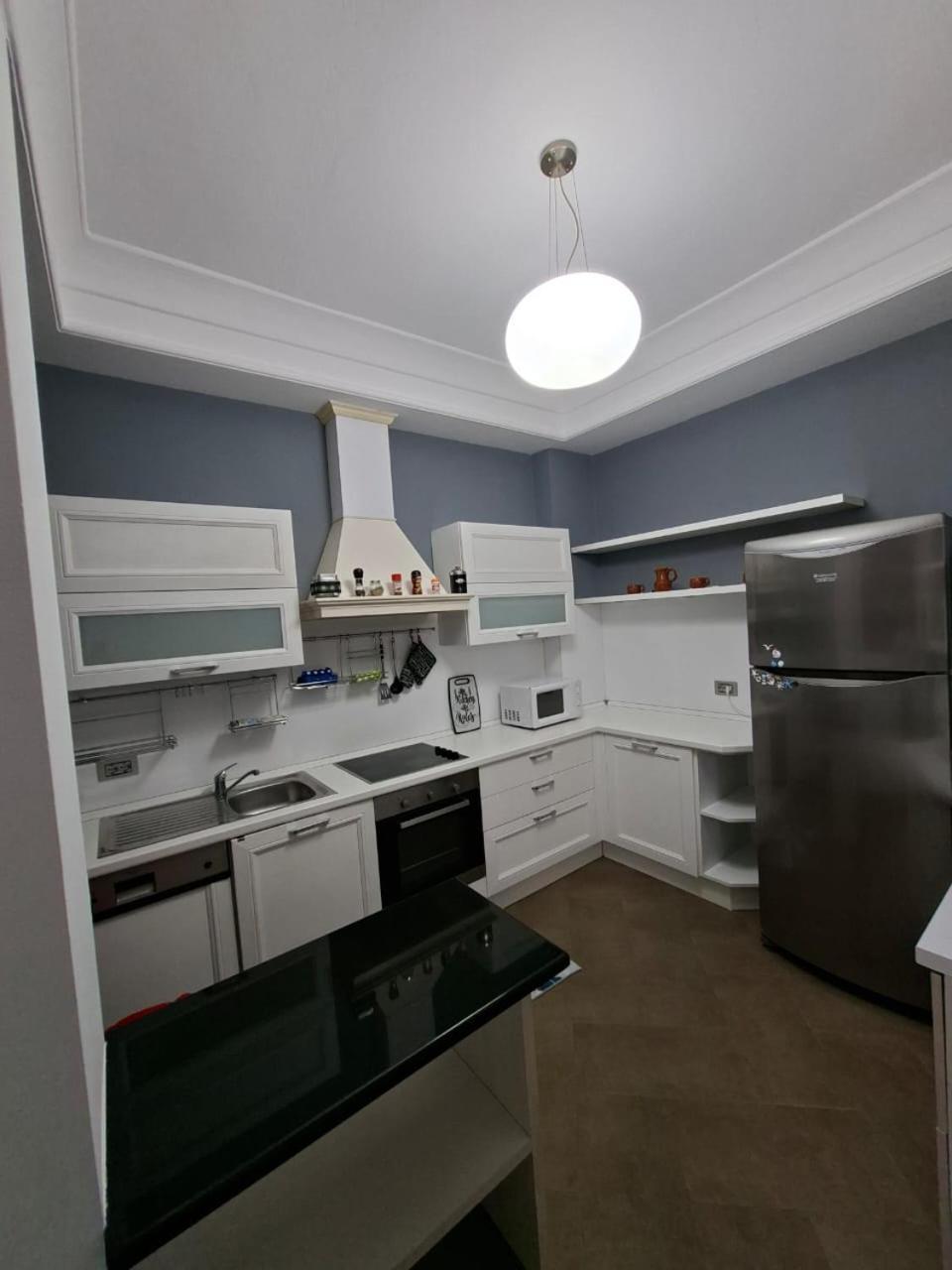 Peaky Hotel Дуррес Екстер'єр фото