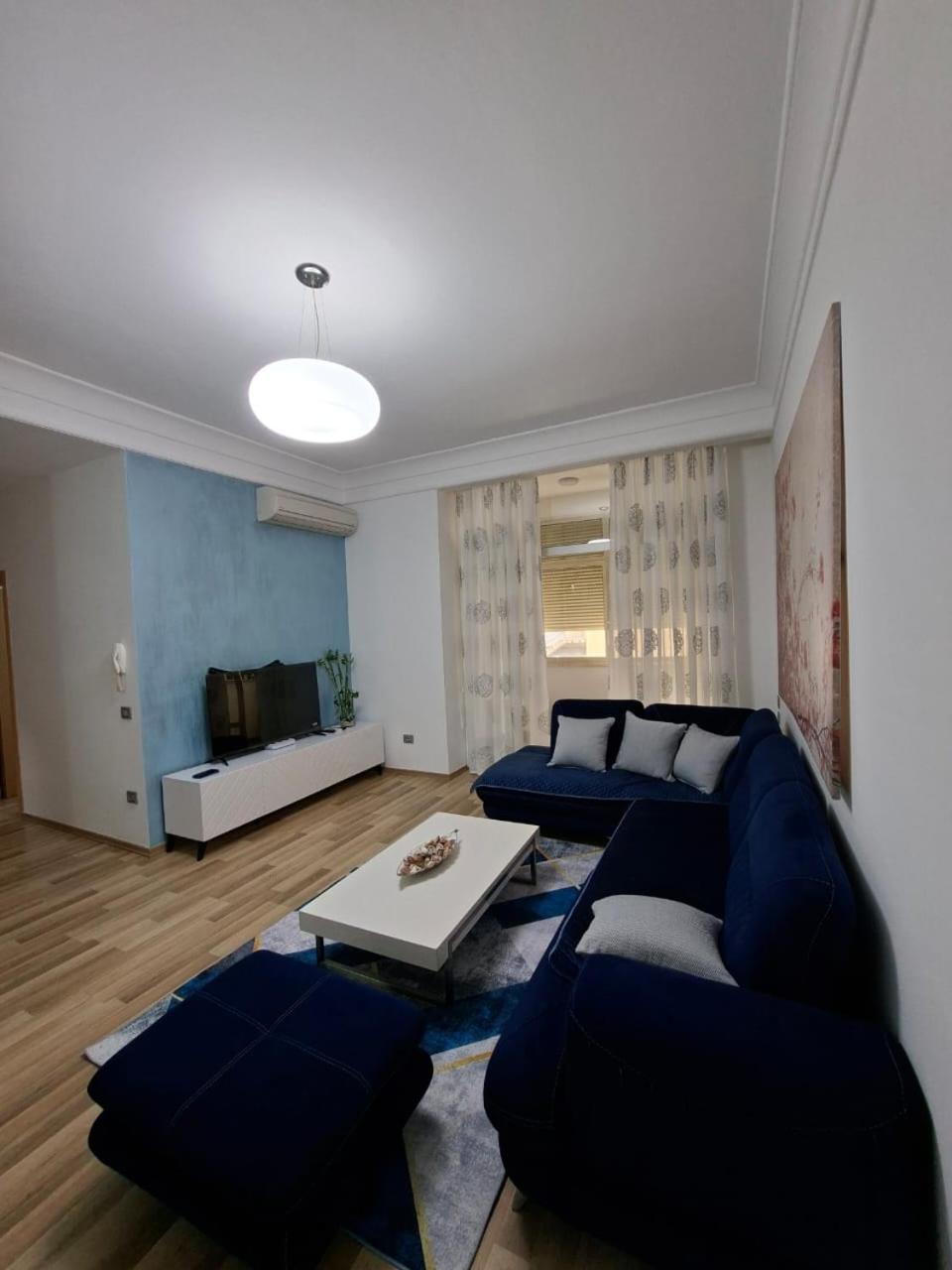 Peaky Hotel Дуррес Екстер'єр фото