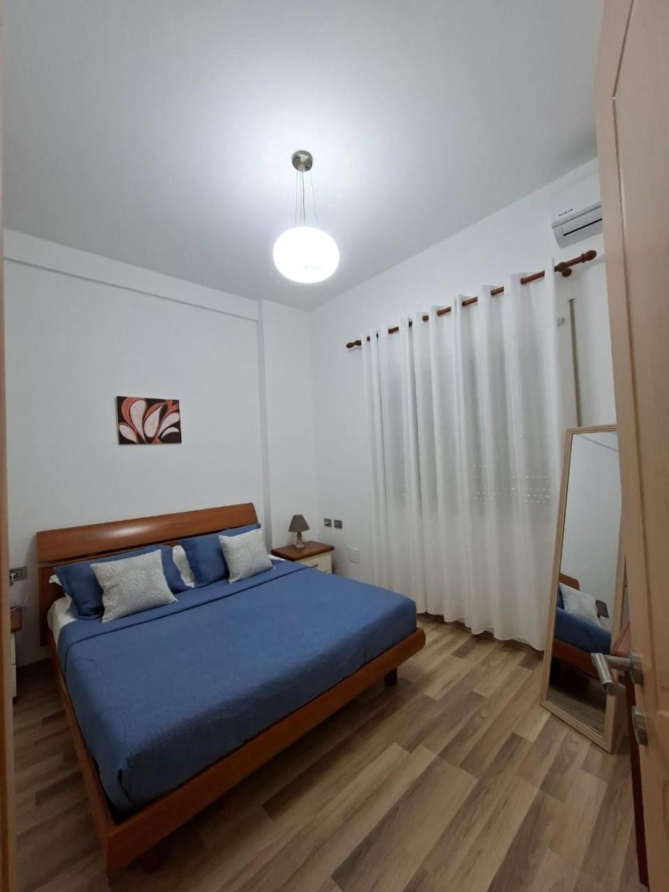 Peaky Hotel Дуррес Екстер'єр фото